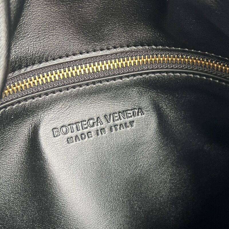 Bottega Veneta Hop Bag-46x21x10CM - Image 8