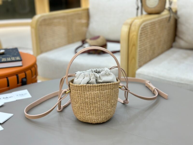 Chloé Mini Horse Medal Basket In Natural Fibers-14x12.5x14CM - Image 9