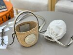 Chloé Mini Horse Medal Basket In Natural Fibers-14x12.5x14CM - Image 4