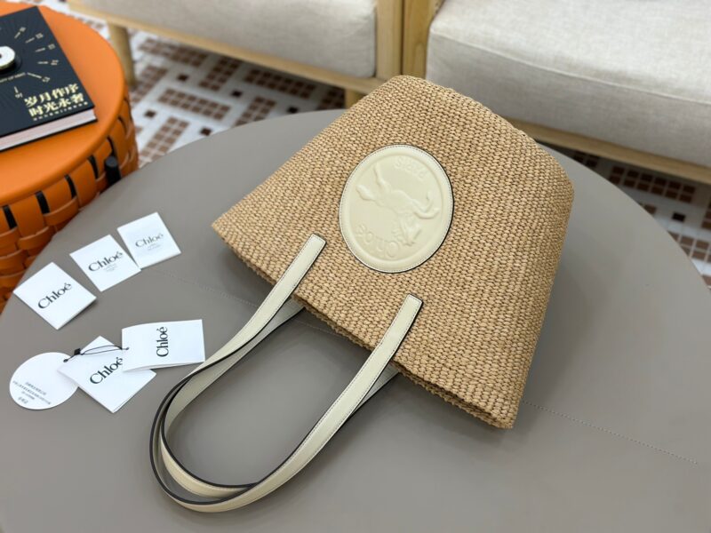 Chloé Horse Medal Basket In Natural Fibers-46*27*30CM - Image 4