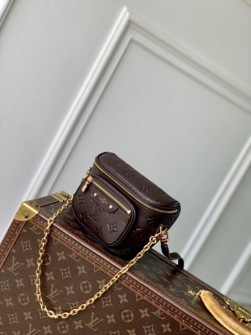 Louis Vuitton Mini Bumbag-17 x 12 x 9.5CM - Image 2