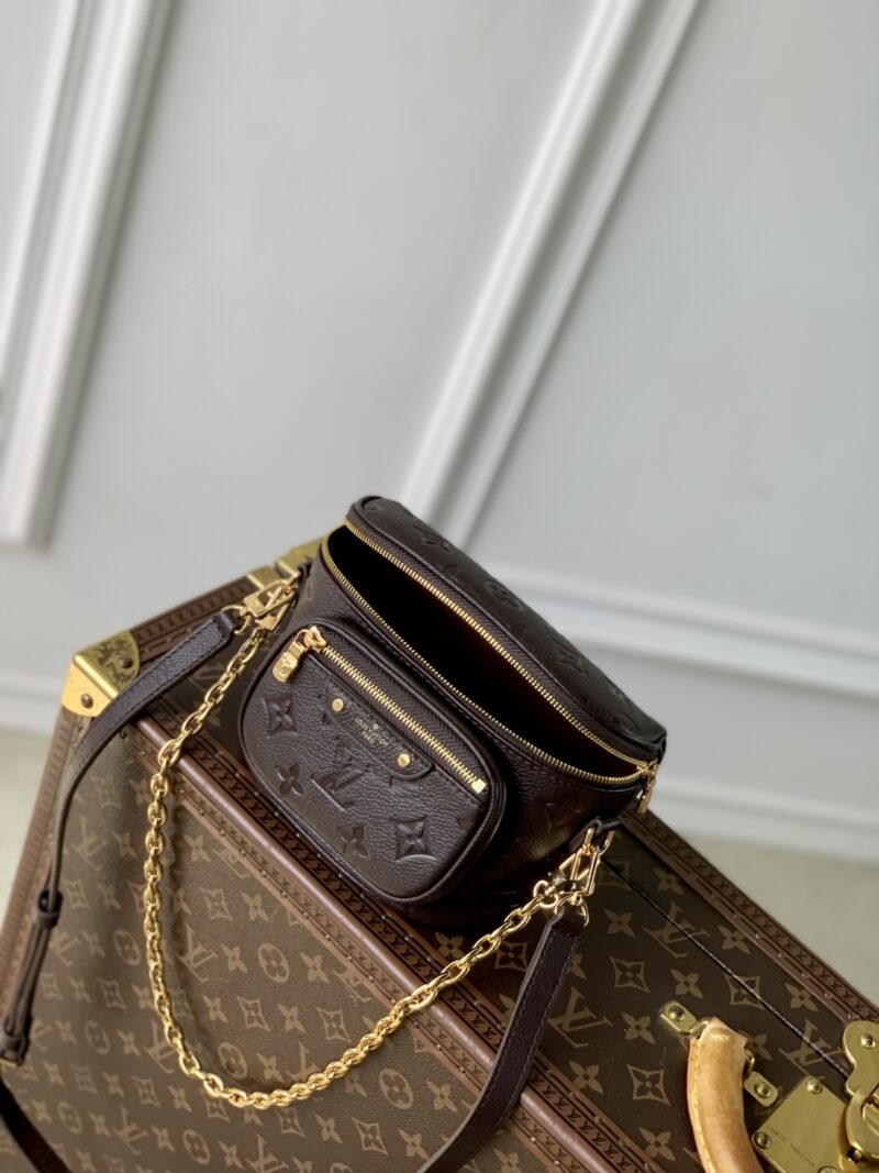 Louis Vuitton Mini Bumbag-17 x 12 x 9.5CM - Image 9