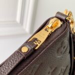 Louis Vuitton Easy Pouch On Strap-19x11.5x3CM - Image 6