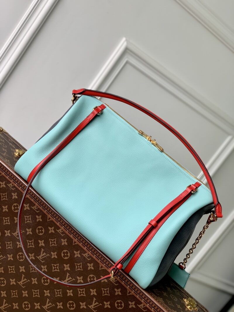 Louis Vuitton M13668 Top Handbags-40*20*25CM - Image 3