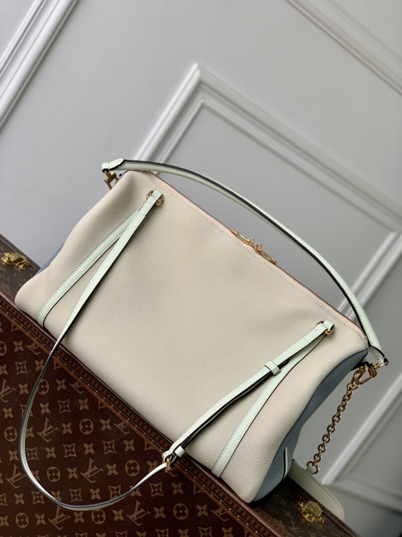 Louis Vuitton M13668 Top Handbags-40*20*25CM - Image 3