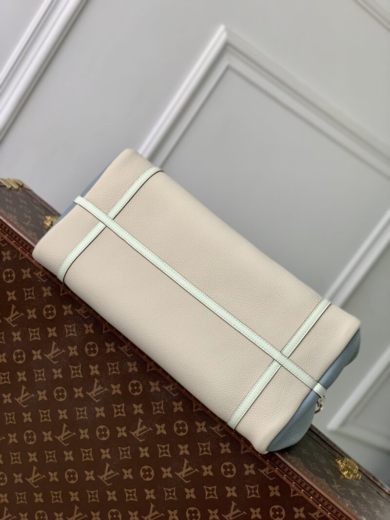 Louis Vuitton M13668 Top Handbags-40*20*25CM - Image 4