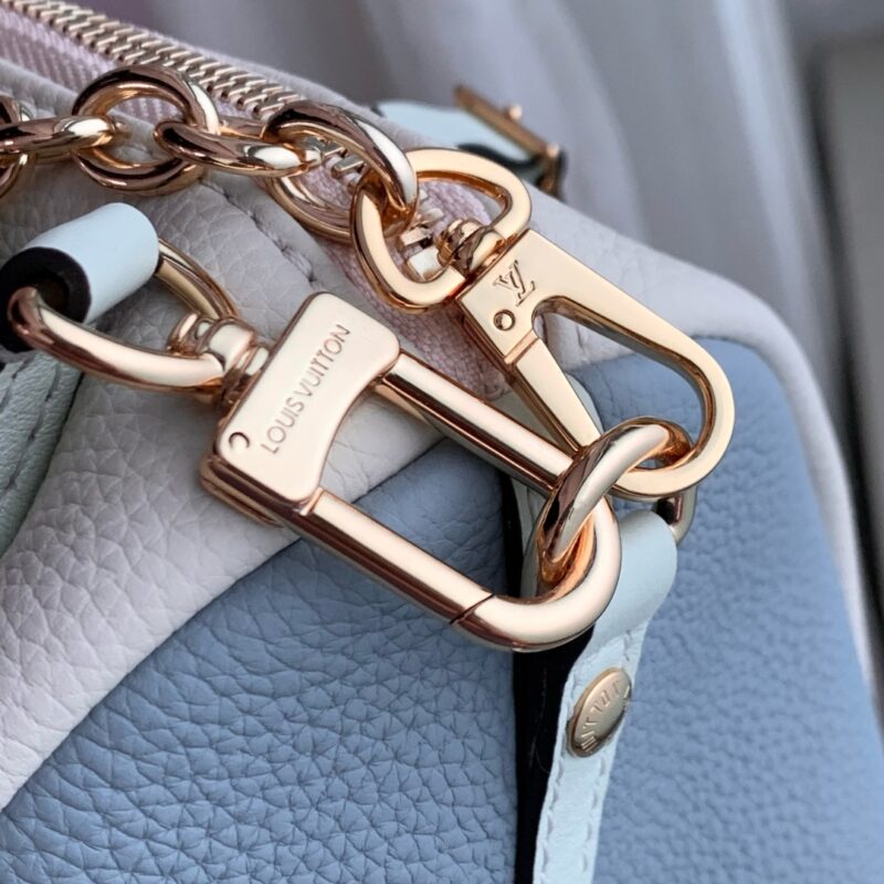 Louis Vuitton M13668 Top Handbags-40*20*25CM - Image 6