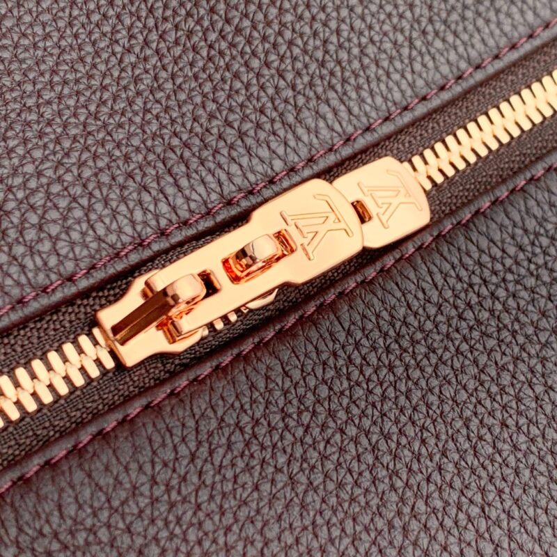 Louis Vuitton M13668 Top Handbags-40*20*25CM - Image 6