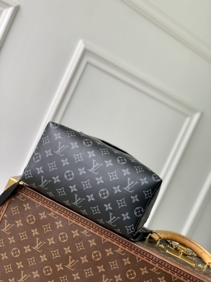 Louis Vuitton Discovery Slim-M14020-38 x 13 x 28CM - Image 4