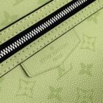 Louis Vuitton Discovery Slim-M14020-38 x 13 x 28CM - Image 6