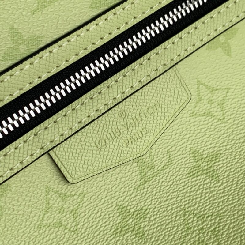 Louis Vuitton Discovery Slim-M14020-38 x 13 x 28CM - Image 6