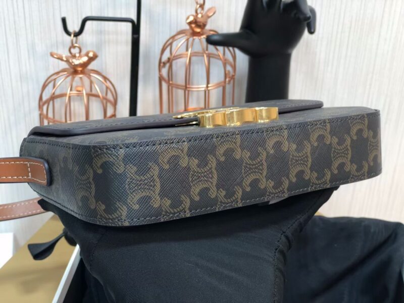 Celin Triomphe Shoulder Bag 2021S-20*10*4CM - Image 3