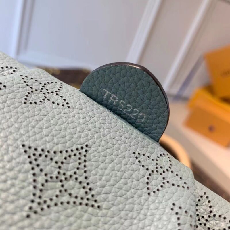 Louis Vuitton Scala Handbags-23*12.5*5CM - Image 3