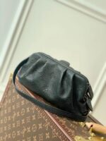 Louis Vuitton Scala Handbags-23*12.5*5CM - Image 3