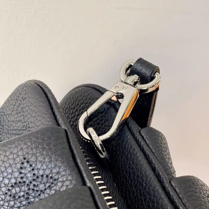 Louis Vuitton Scala Handbags-23*12.5*5CM - Image 5