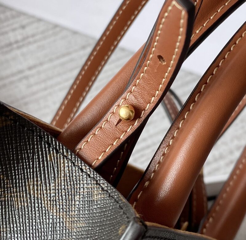 Celin Triomphe Tote-17*21*4CM - Image 5