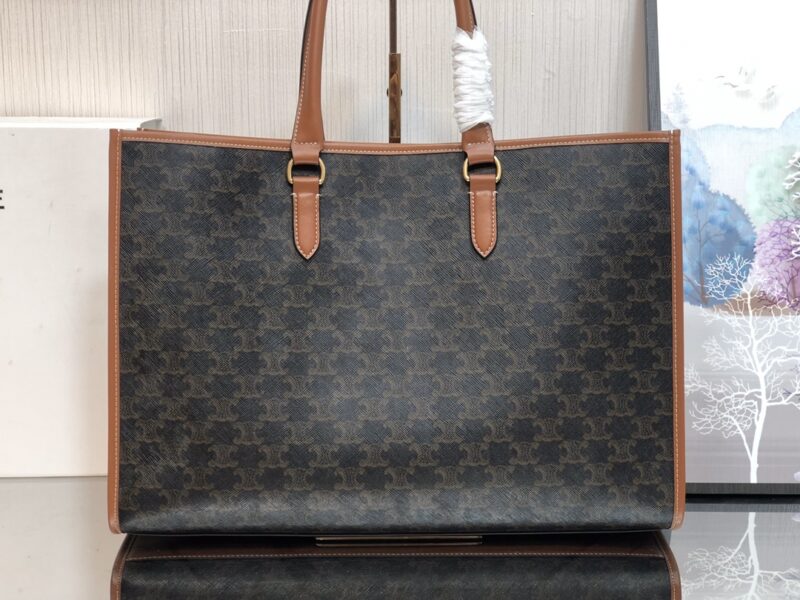 Celin Cabas Triomphe Tote-43*31*15CM - Image 3