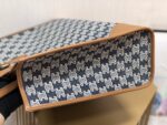Celin Cabas Triomphe Tote-43*31*15CM - Image 9