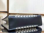 Celin Cabas Triomphe Tote-43*31* 15CM - Image 6