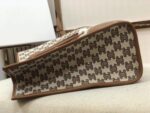 Celin Cabas Triomphe Tote-43*31* 15CM - Image 9