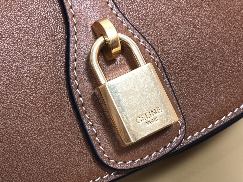 Celin Mini Tabou Clutch On Strap-18*8*5CM - Image 4