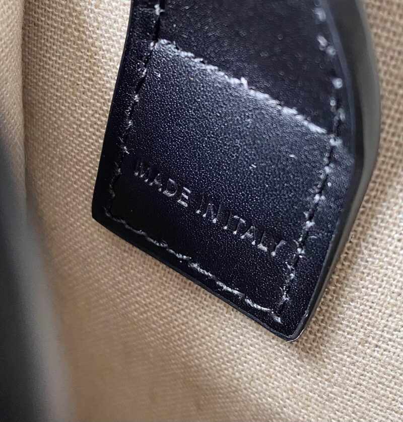 Celin Triomphe Tote-17*21*4CM - Image 7