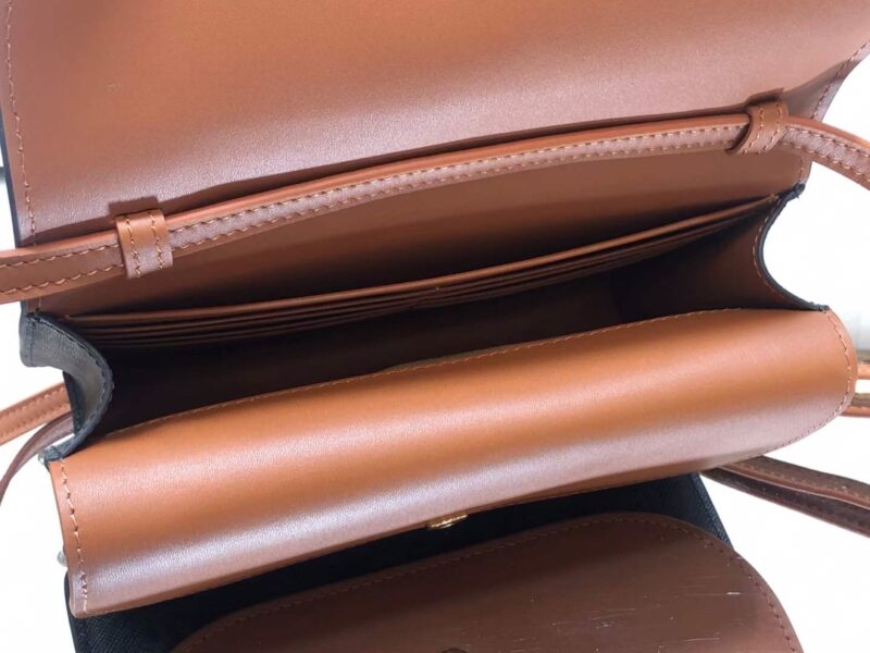 Celin Clutch On Strap-18*8*5CM - Image 3