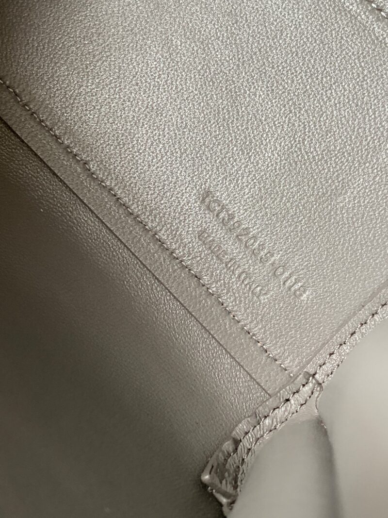 YSL Sac De Jour-22x18x10.5CM - Image 9