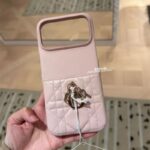 Designer phonecase with charm - Image 3