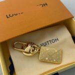 LV gold keychain charm - Image 4