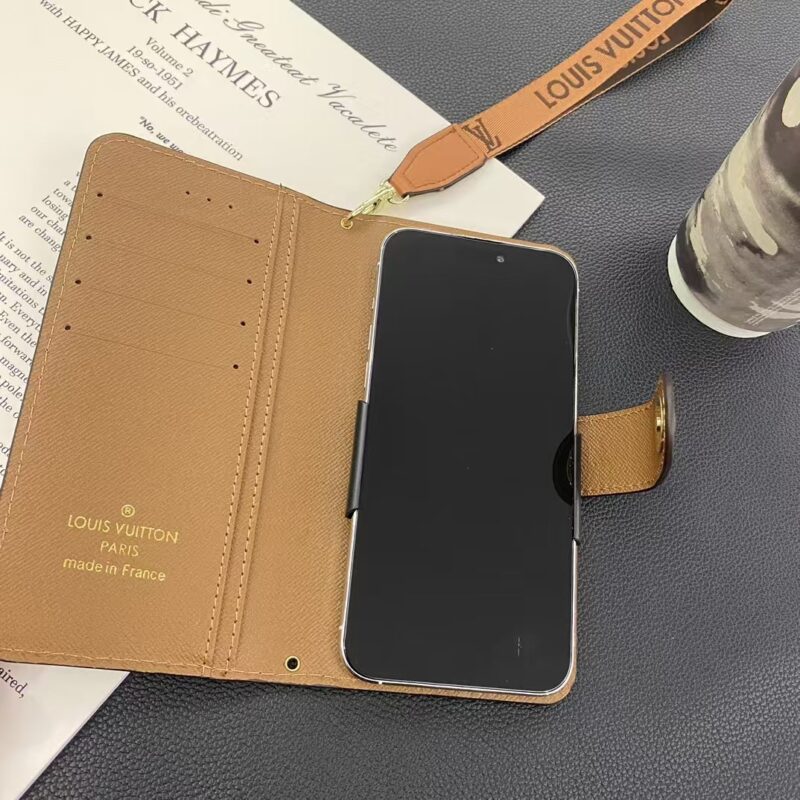 Designer phonecase(universal style, available in every phone) - Image 4