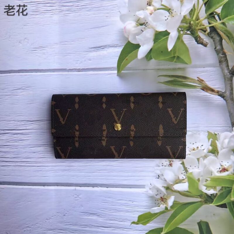 Designer wallet for planner making with matching binder(gold A5) - Image 6