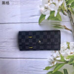 Designer wallet for planner making with matching binder(gold A5) - Image 4
