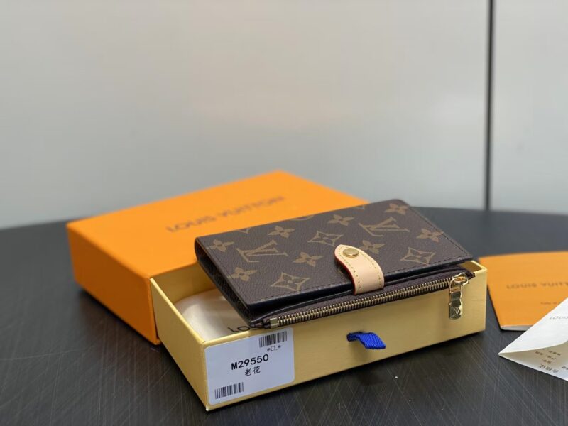 [Master quality]Designer agenda/planner/passport cover (14*10*2.5cm) - Image 7