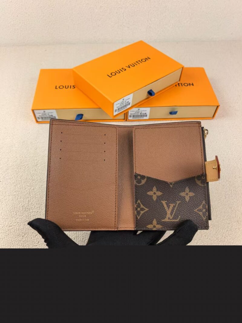 Designer planner cover/passport cover/cardholder with matching binder(A7) - Image 2